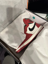 Air Jordan 1 Retro High OG 'Chicago Lost & Found' UK 9 US 10